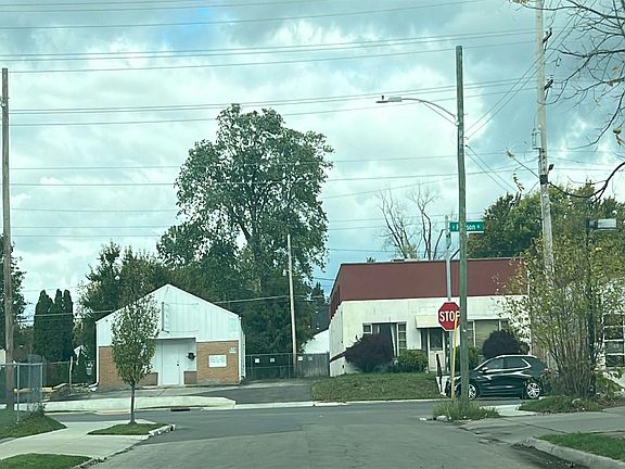 4th image of 2331 Gerbert Rd