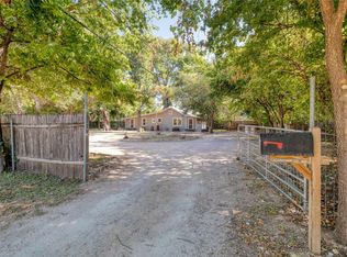 708 & 712 Nowotny Ln, Austin, TX 78702