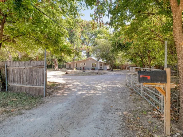 708 & 712 Nowotny Ln, Austin, TX 78702