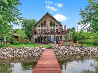 5050 210th St N, Forest Lake, MN 55025