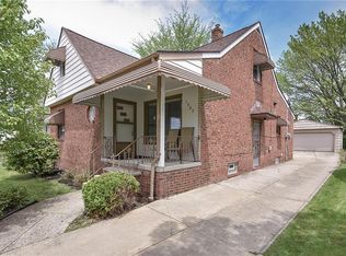 1907 Warrensville Center Rd, South Euclid, OH 44121