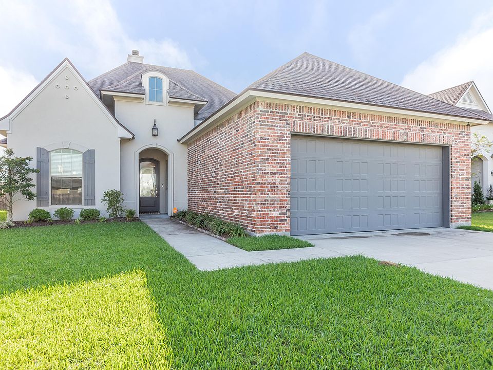 1st image of 208 Meadow Gate Dr