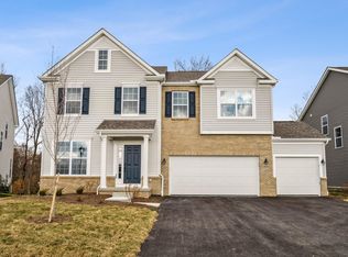 4560 Xavier Run Ct, Grove City, OH 43123