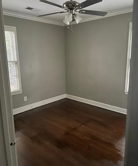 468 Sevier St — Photo 3