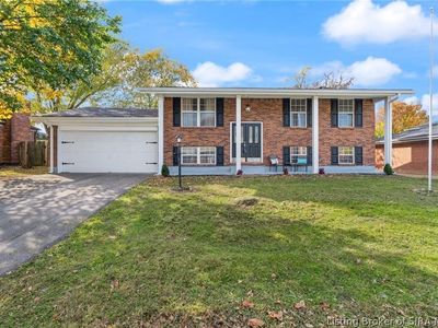 3617 Doe Run Way, New Albany, IN, 47150