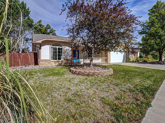 2nd image of 629 Clearwater Ct