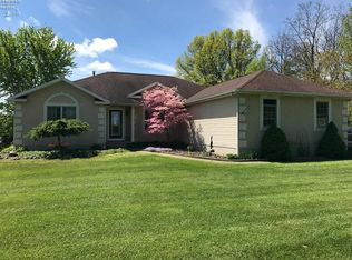 10818 Church Rd, Huron, OH 44839