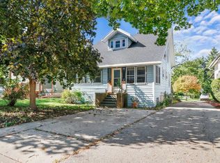 236 N Fremont St, Whitewater, WI 53190