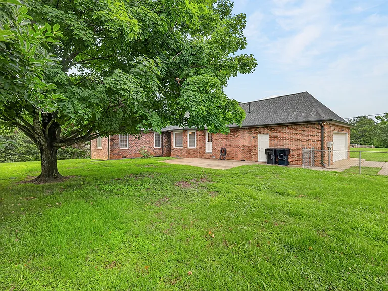 1015 Brinkley Rd — Photo 41