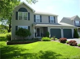 5628 N Coplay Rd, Whitehall, PA 18052