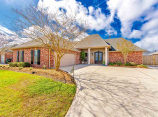 209 Hermitage Loop, Houma, LA 70360