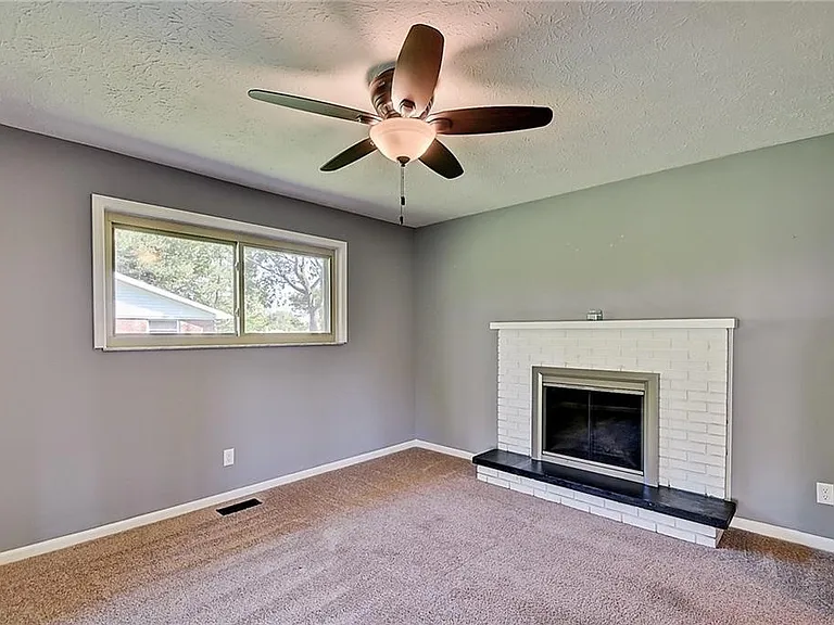 1108 N Morgantown Rd — Photo 10