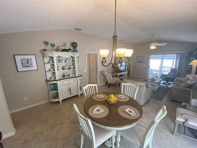 1648 Belle Grove Dr — Photo 6