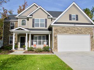 817 Chapel Hill Dr, Chesapeake, VA 23322