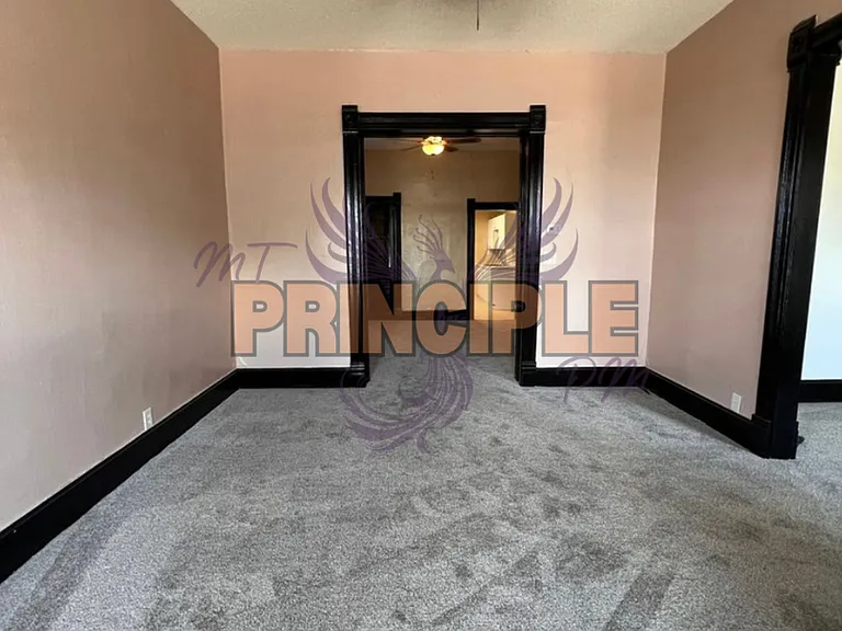 517 W Granite St — Photo 7