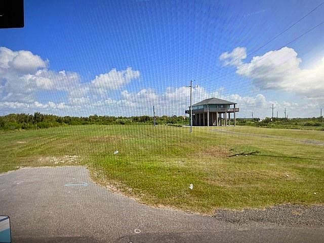 2nd image of 2321 Highway 87