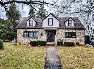 1128 N 23rd St, Manitowoc, WI 54220