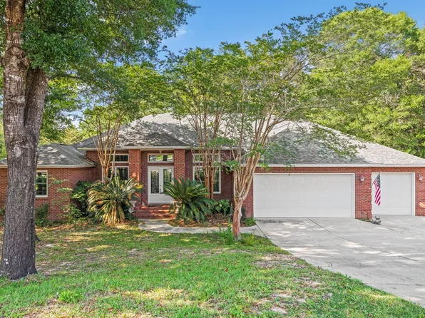 145 Mulry Rd, Niceville, FL 32578