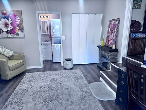 5th image of 702 S Meridian Rd #1077