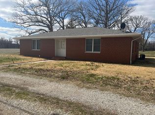 10063 State Route 4, Lebanon, IL 62254