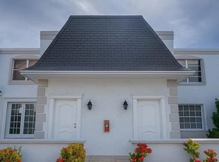 916 NE 27th Ave, Hallandale, FL 33009