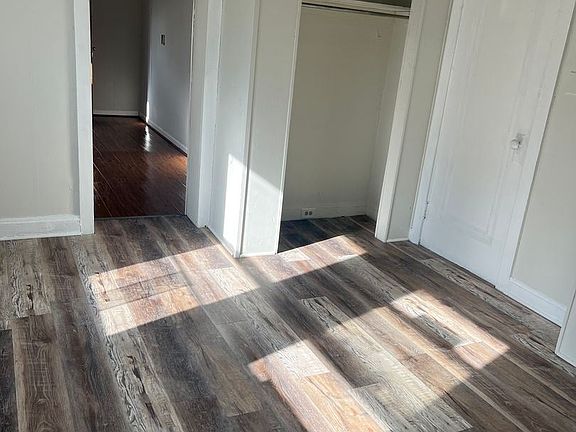 5th image of 2805 Stratford Ave #9658664