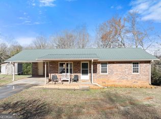 431 Clover Leaf Rd, Cleveland, GA 30528