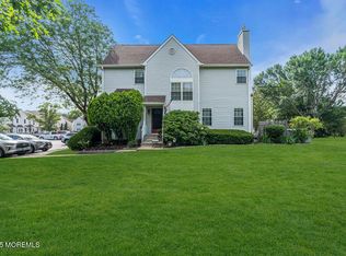 4409 Pepperidge Ct, Freehold, NJ 07728