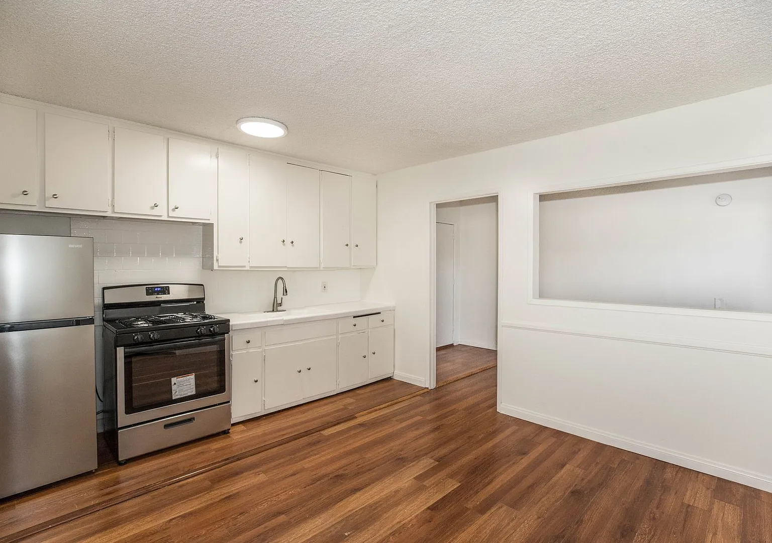 39 Sunset Ave. — Photo 1