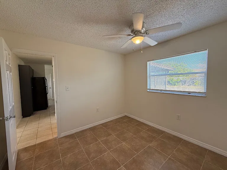8649 Paxton Dr — Photo 7