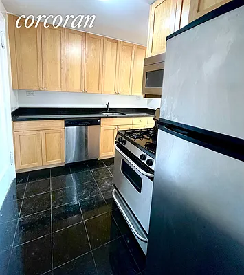 Rented by Corcoran | media 11