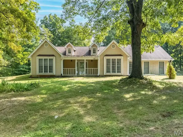 696 Highway H, Troy, MO 63379