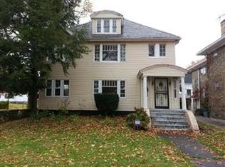1586 Glenmont Rd, East Cleveland, OH