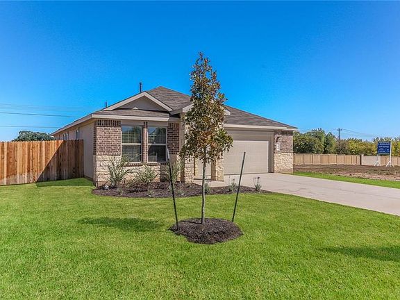 2nd image of 148 Juniper Springs Dr