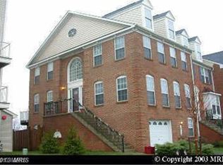 216 Fountain Green Ln, Gaithersburg, MD 20878