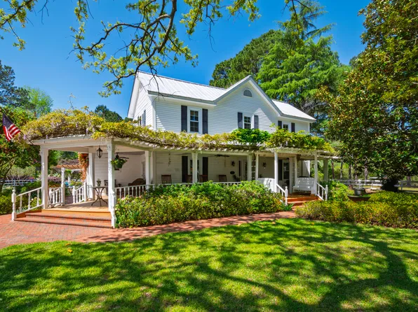 2451 Brick Mill Rd, Coats, NC 27521