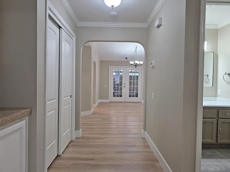 1715 Rockybend Dr — Photo 7