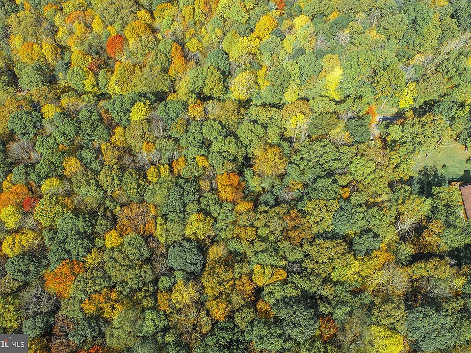 2nd image of 6 Green Glade Rd