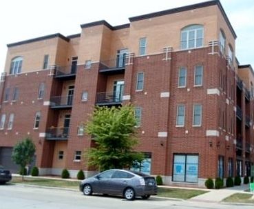 1st image of 3954 N Oriole St #401