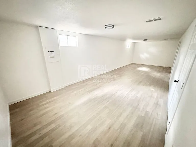 15306 E Brown Pl — Photo 8