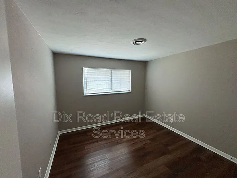 415 Sycamore Rd #D3 — Photo 11