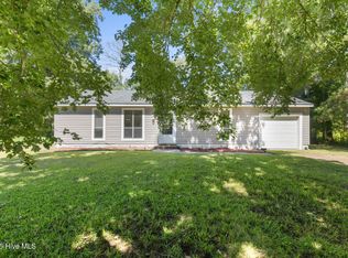 209 Grants Creek Rd, Jacksonville, NC 28546