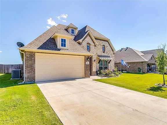 2nd image of 1169 Indigo Ln
