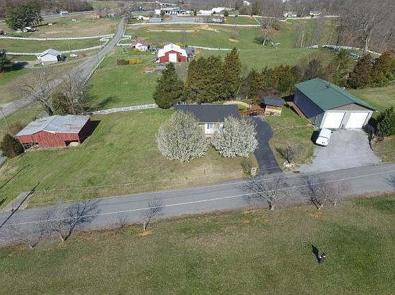 2nd image of 103 Shel Kel Dr