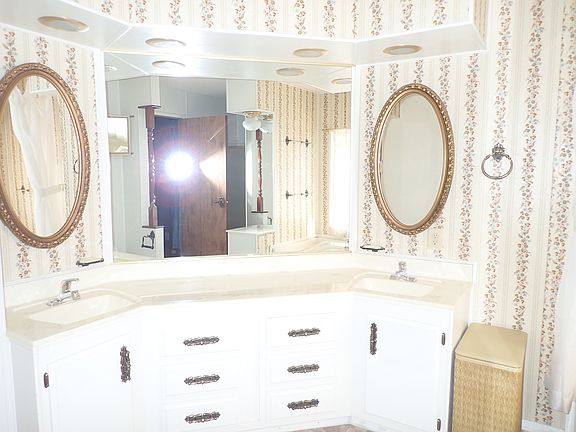 5th image of 7443 E Balsam Cir