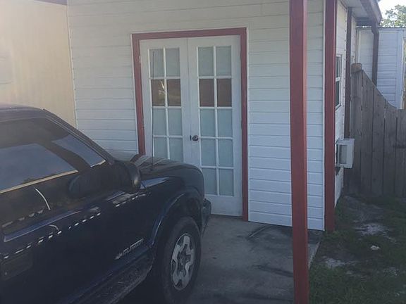 3rd image of 8301 New York Ave