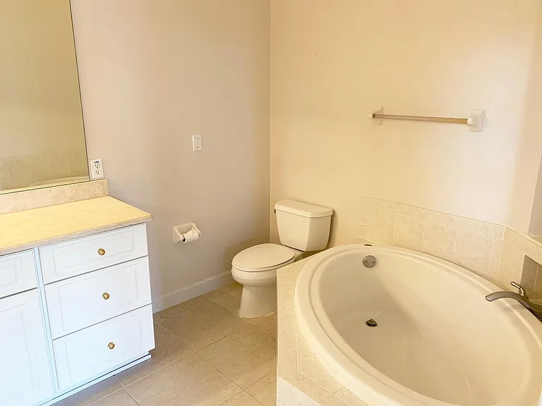 Master Bathroom with Garden Tub