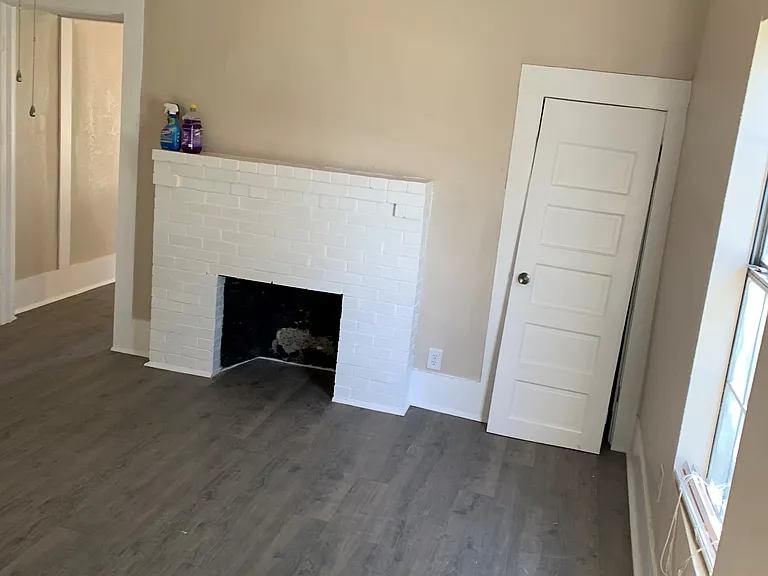 230 W Lee Ave #1 — Photo 8