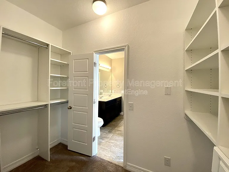 1206 Ranch Fls — Photo 44