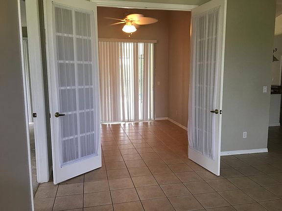 5th image of 264 Bethany Home Dr